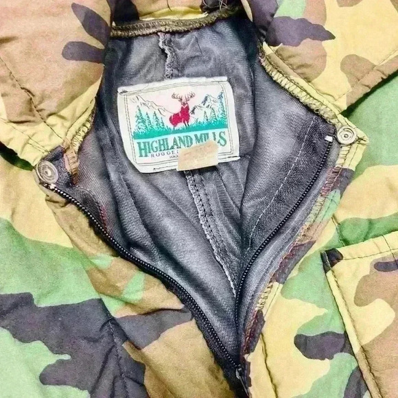 Highland Mills Camo Long Sleeve
Coverall Boy's Medium - Picture 5 of 9